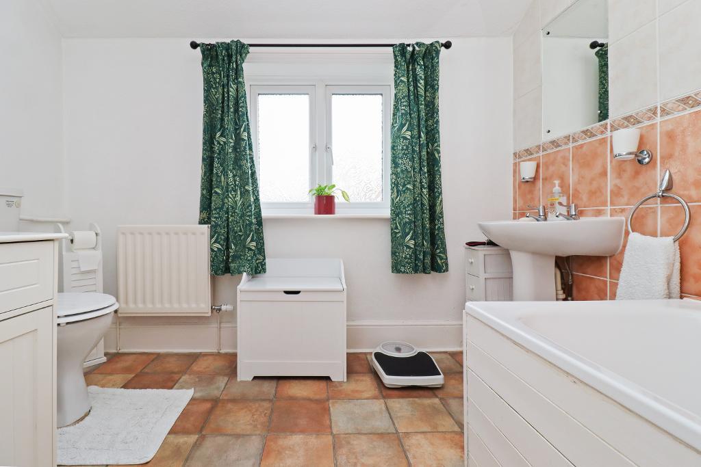 3 Bedroom Terraced For Sale in Sutherland Road, Deal, Kent, CT14 9TQ