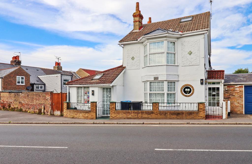 London Road, Deal, Kent, CT14 9PW